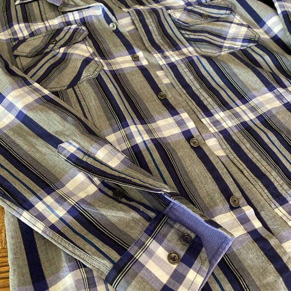 Bugatchi Casual Button Down Shirt - Picture 3 of 7